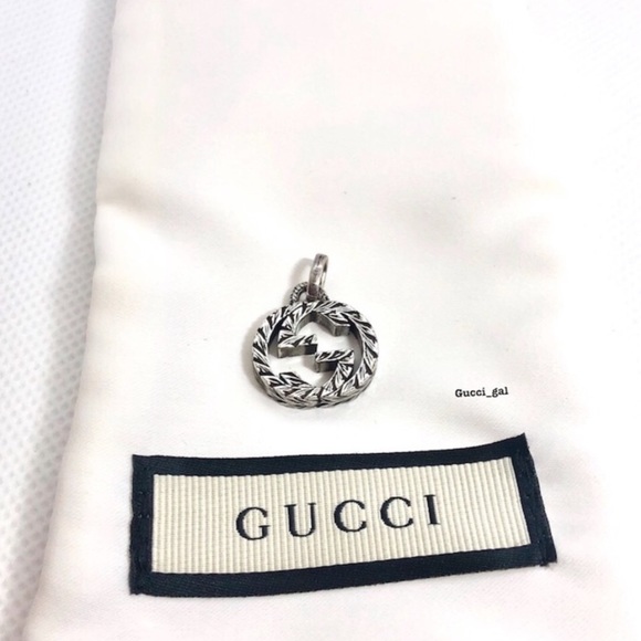 New Gucci Interlocking GG Silver Pendant Authentic - Picture 2 of 9